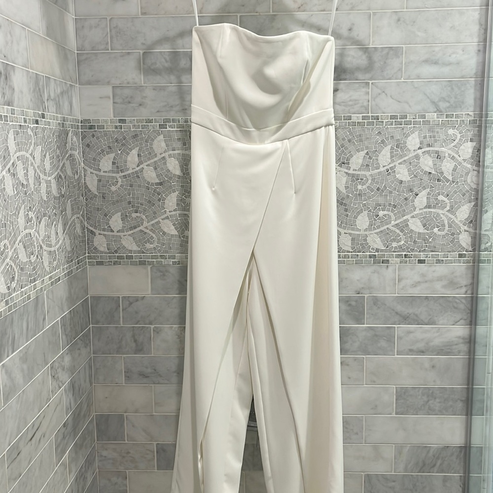 White House Black Market Ivory White Strapless jumpsuit, 00